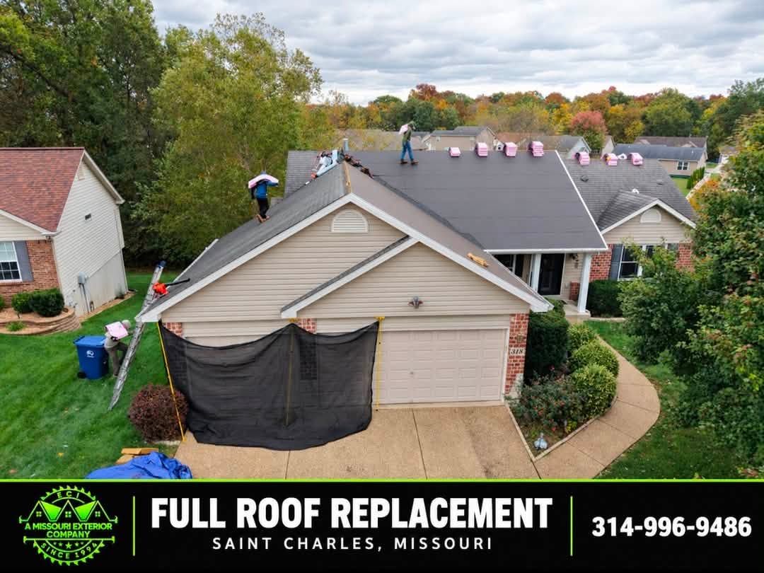 ECI crew replacing a roof on a home in Saint Charles, Missouri