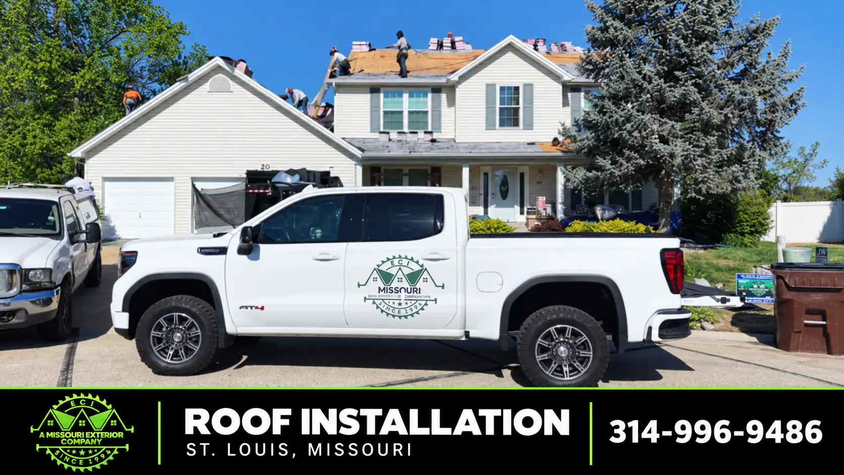 ECI crew tearing off and re-roofing a two-story home in St. Louis
